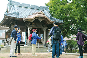 カメラを片手に歴史を学ぶ