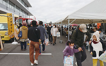 キッチンカー風景