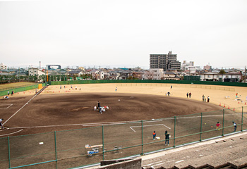 50年の歴史に幕「ありがとう」小針野球場