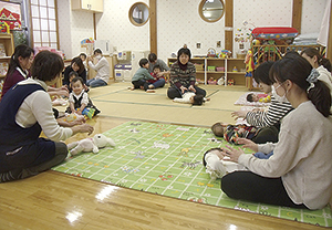 子育て支援センター　さくらんぼ　写真