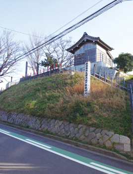 中央区東堀通13番町にある日和山