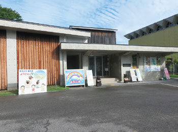 史跡古津八幡山　弥生の丘展示館